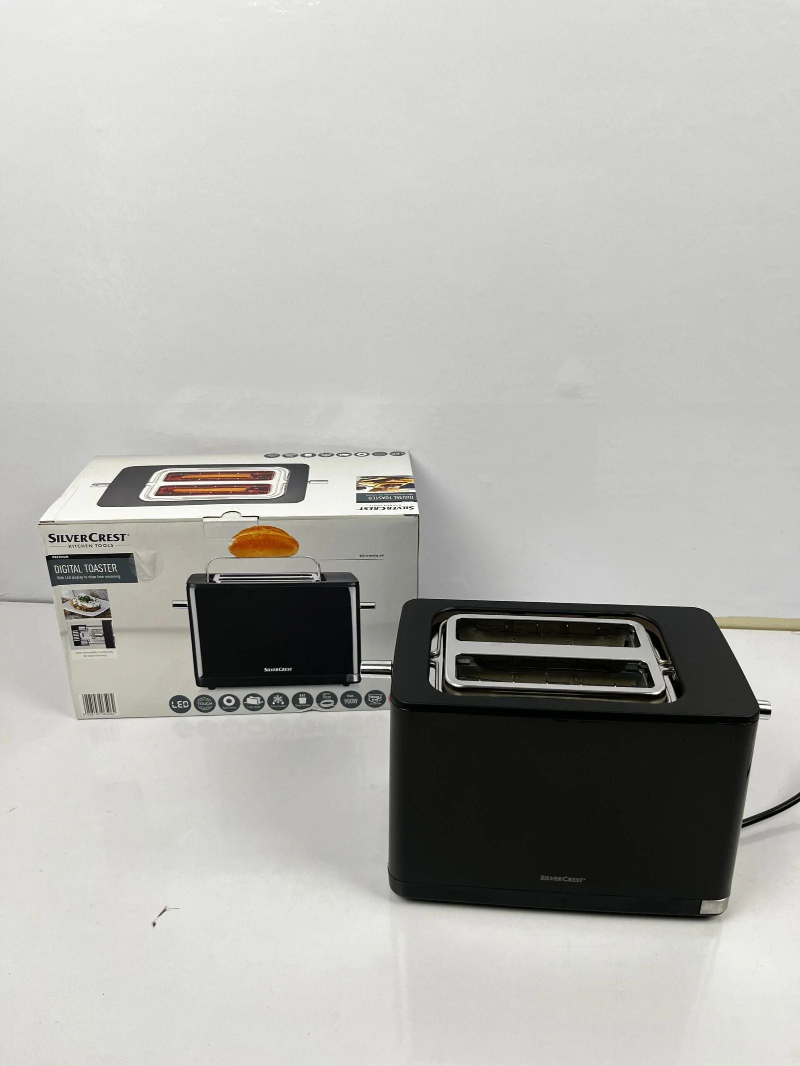 SilverCrest Premium Digital Toaster 900W with LED Display